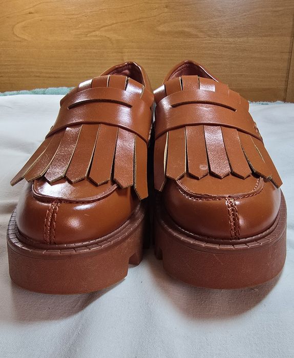 Жіночі туфлі, лофери ZARA