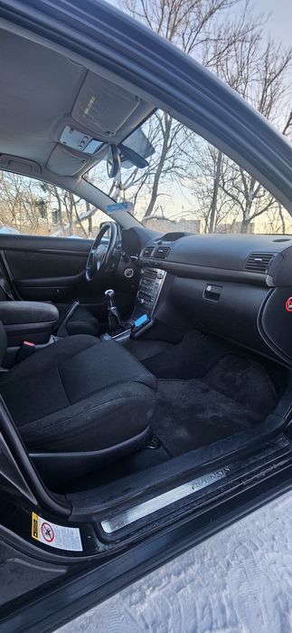 Toyota Avensis 2006 рік 2.0 дизель для військових