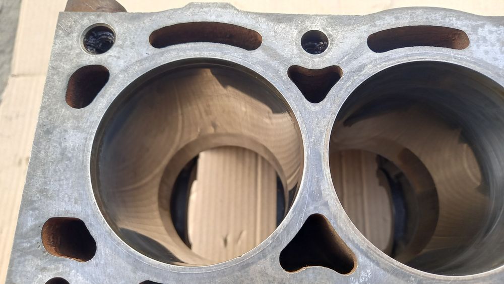 Мотор Geely MK  СК  блок цилиндров