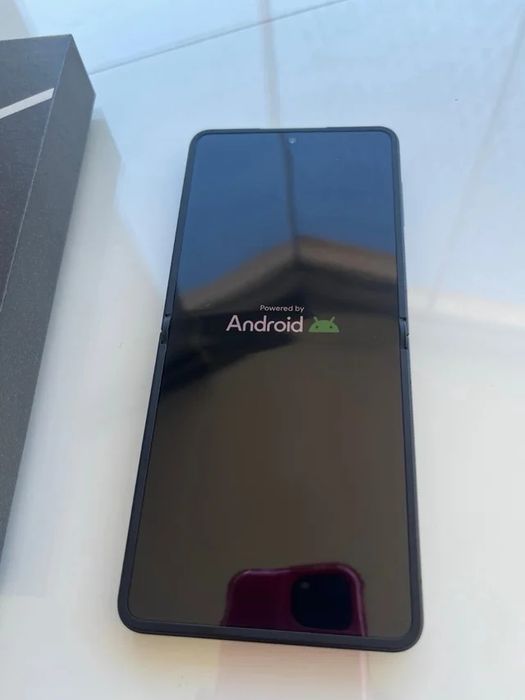 Samsung Galaxy Z Flip 7 5G 512GB