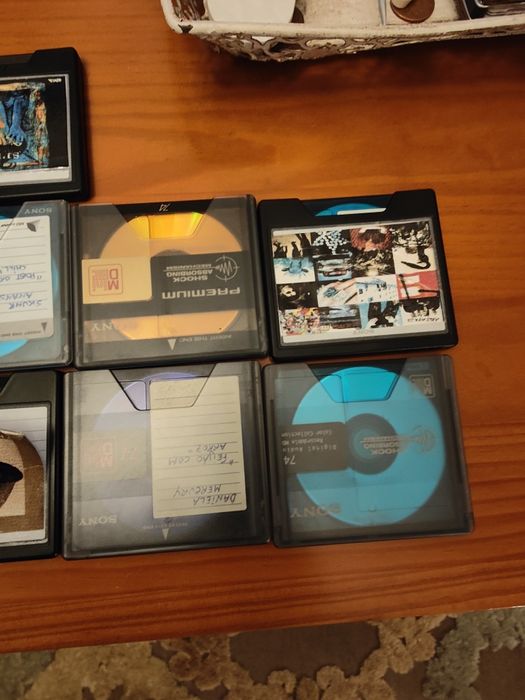 Mini Disc Sony e 24 álbuns minidisc
