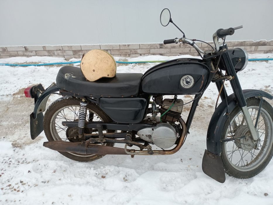 Motocykl WSK 125 Ladna