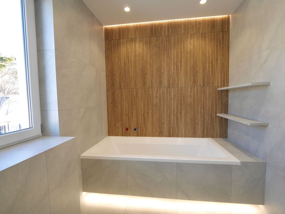 Продаж будинку з ремонтом та власною ділянкою