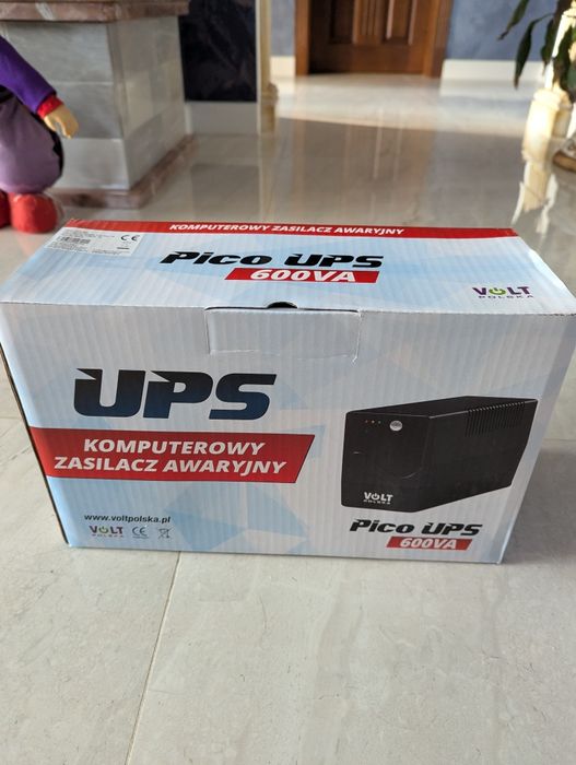 Источник бесперебойного питания PICO UPS 600VA 7Ah (360/600W)