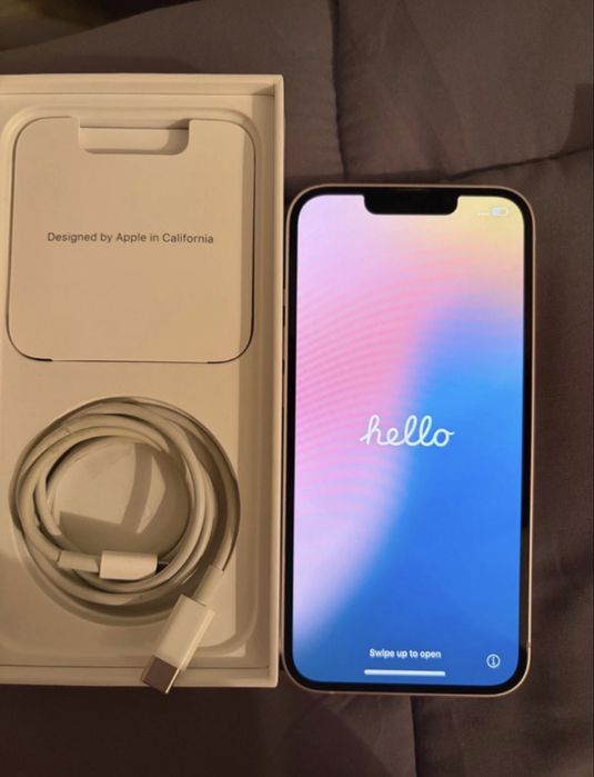 IPhone 13 em perfeito estado