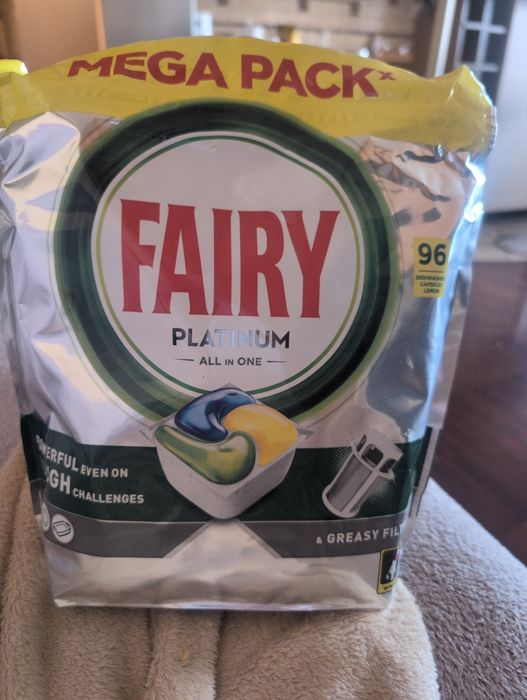 Kapsułki do zmywarki fairy platinum 96szt.