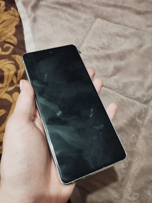 Samsung Galaxy S20FE 6/128 нормальний стан