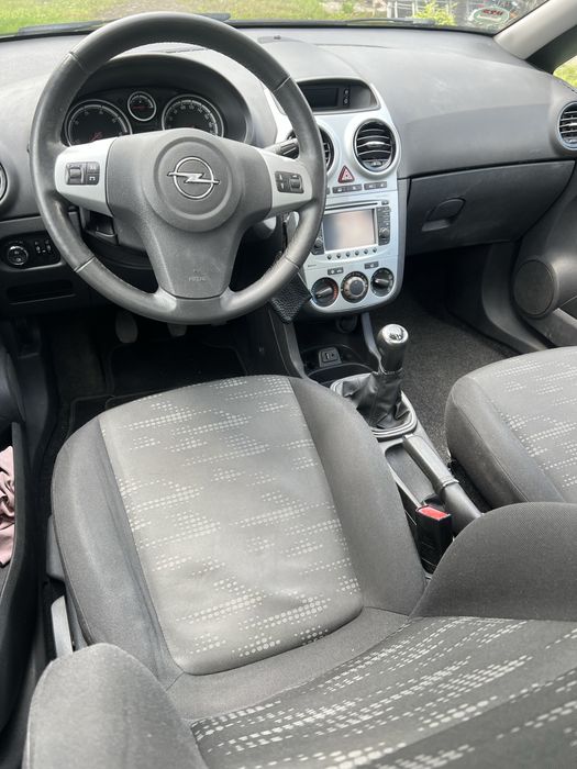 Opel Corsa D 1.3 Diesel 75KM