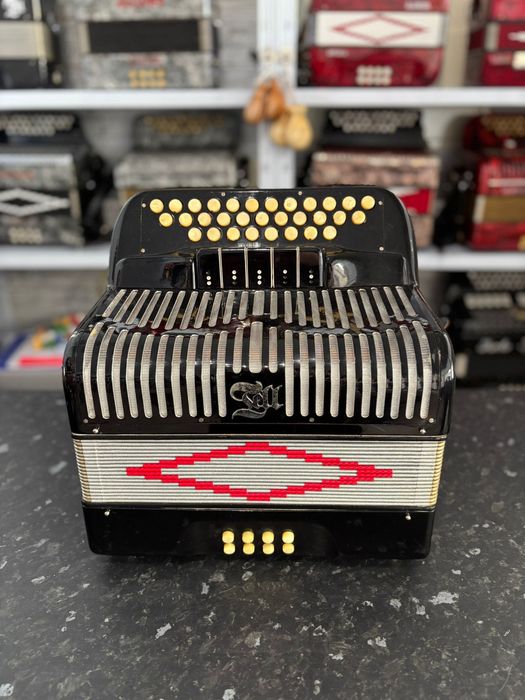 Concertina Hohner /Tell  3 voz d’origem