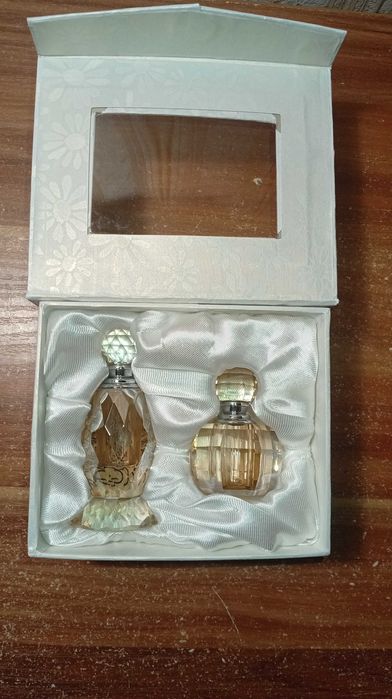 Новий Американський Набір Кришталевих Пляшок для Парфумів Oleg Cassini