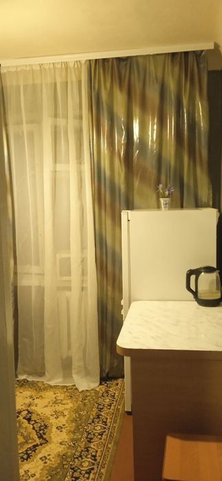 1 -2  дівчинки  - ТИМЧАСОВО, довготривало