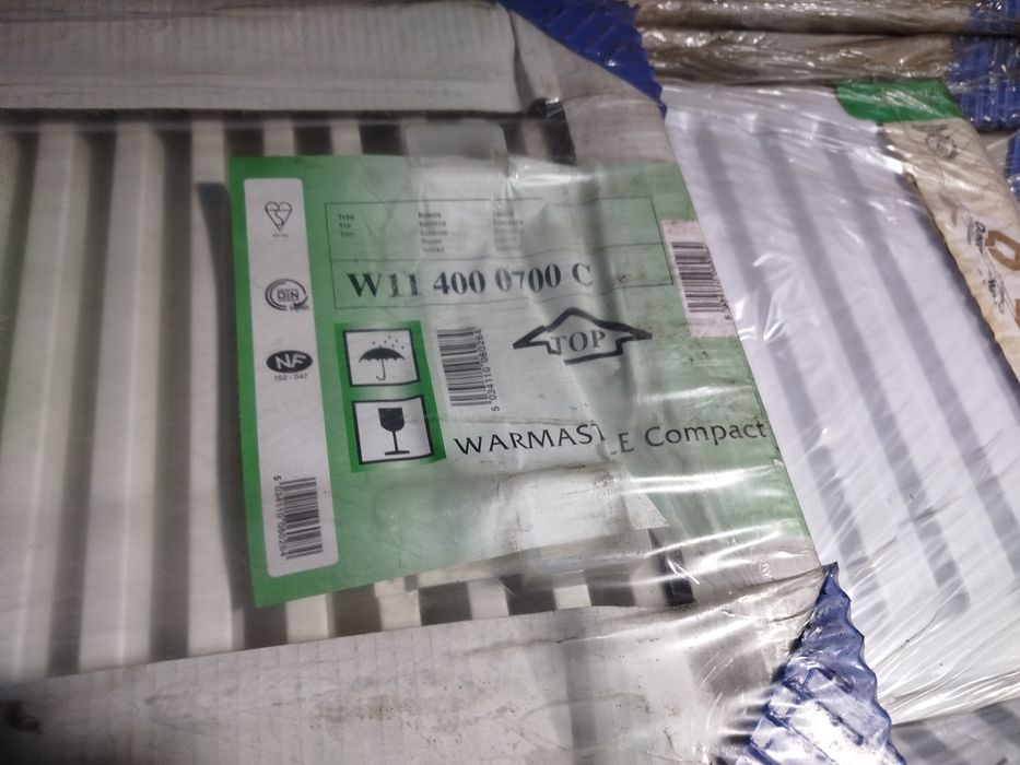 Радіатори, батареї для обігріву приміщень WarmaStyle Compact