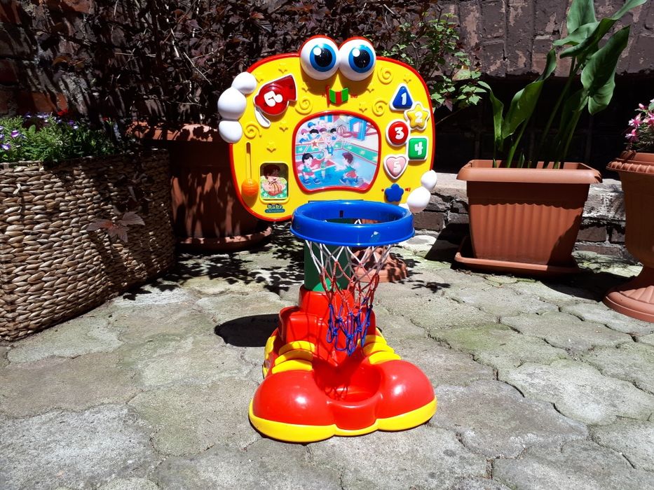 Kosz do koszykówki a fotokomórkę clemenoni, zabawka