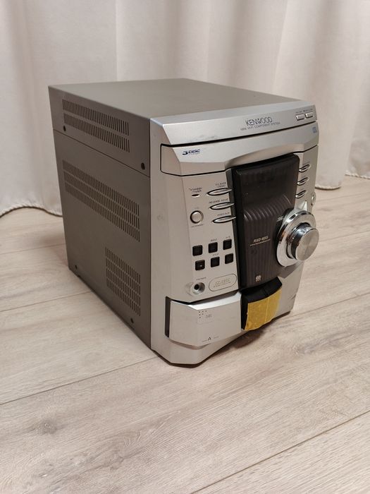 Продам муз центр Kenwood RXD-355