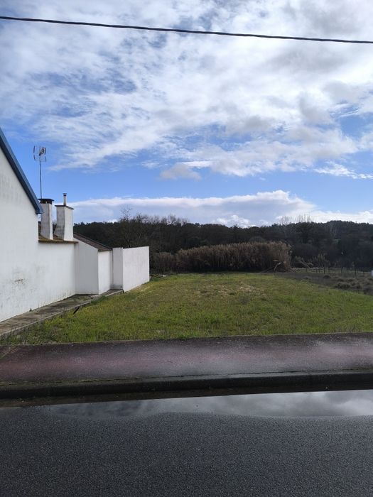 Terreno urbano e rústico.