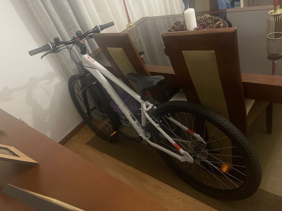 Bicicleta branca tam.  M