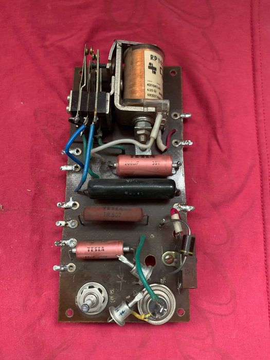 Резистор, конденсатор, диод, лампа: 30 грн. - Аксессуары и ...