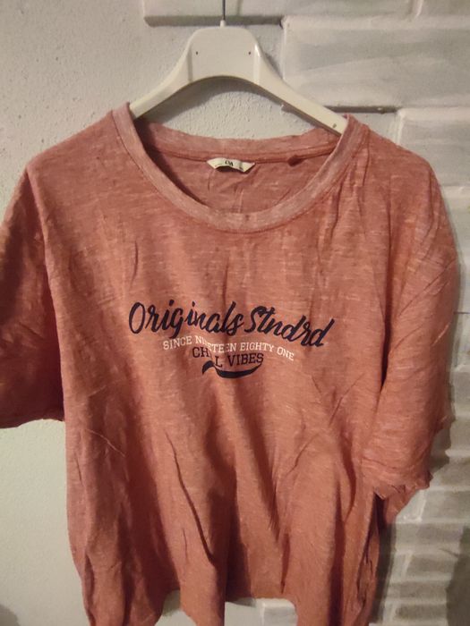 Sprzedam t-shirt bawełniany męski
