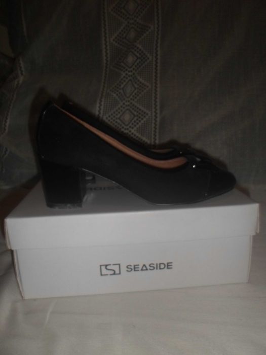 1 par de sapatos de senhora como novos da marca seaside