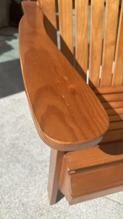 Cadeira poltrona de madeira maciça