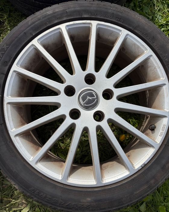Alufelgi BORBET H 7Jx17 H2, Et45 z oponami