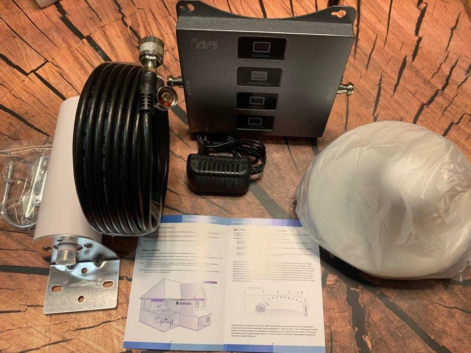 GSM репитер 4  диапазона 850 900 1800 2600 , усилитель связи 3G 4G LTE