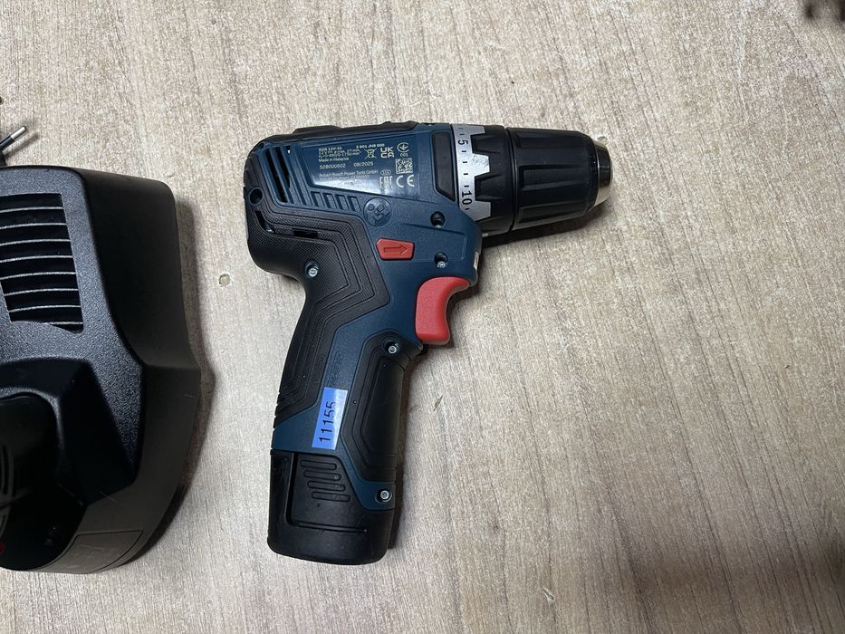 Bosch GSR 12V-35 / безщітковий шурупокрут Бош 12V
