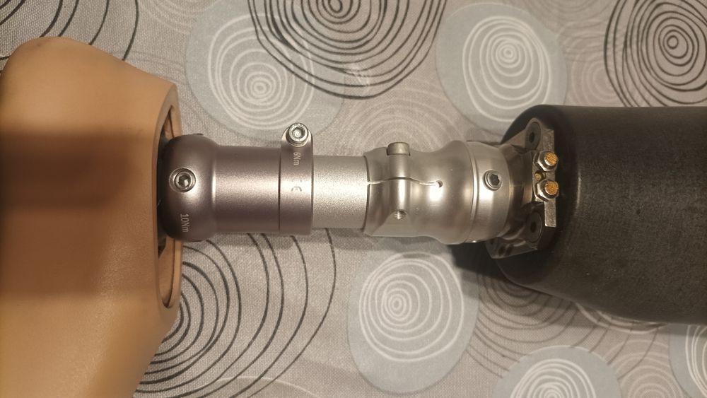 Proteza nogi lewej ST&G