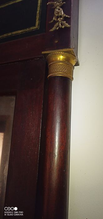 Very Old Mirror64862257858561122