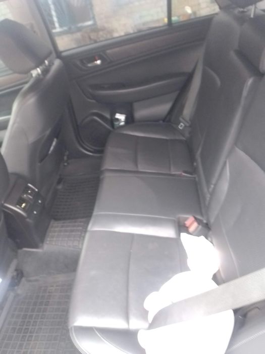 Subaru outback продам