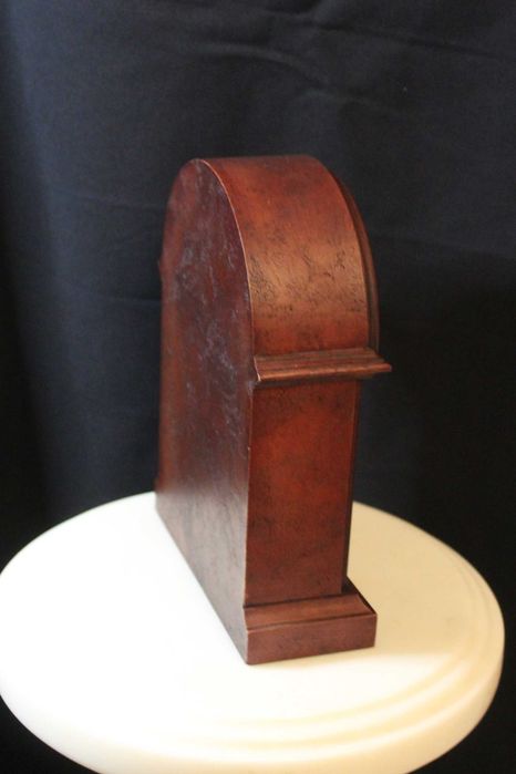 Relógio de lareira Quartz feito na Alemanha (Germany), anos 80