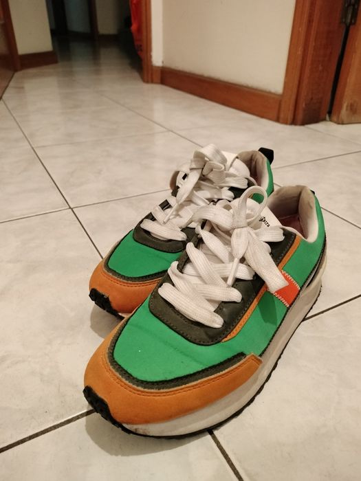 Ténis Stradivarius coloridos