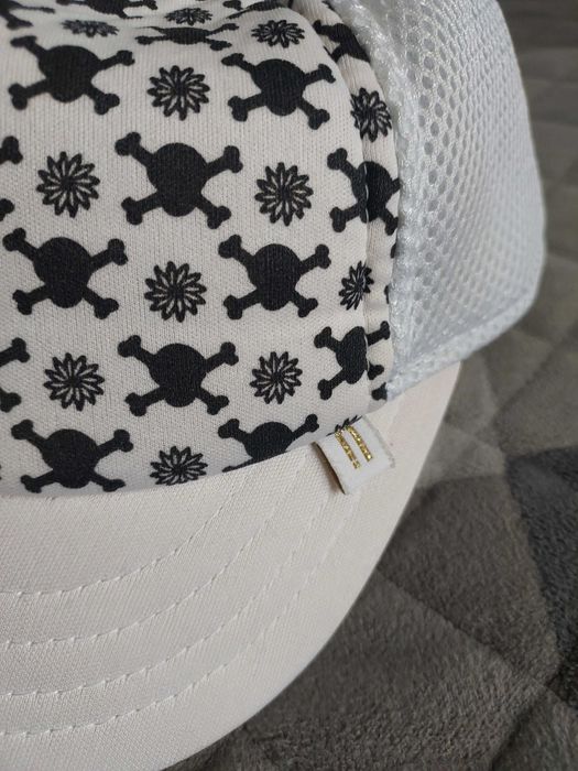 Czapki z daszkiem 2 sztuki