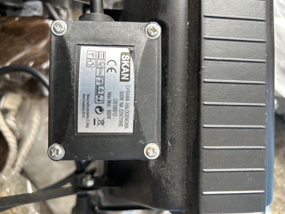 Halogen 500 W na statywie