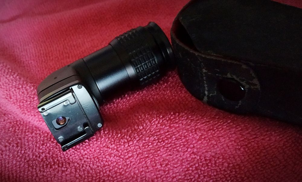 Кутовий видошукач "Pentax Ref Converter"