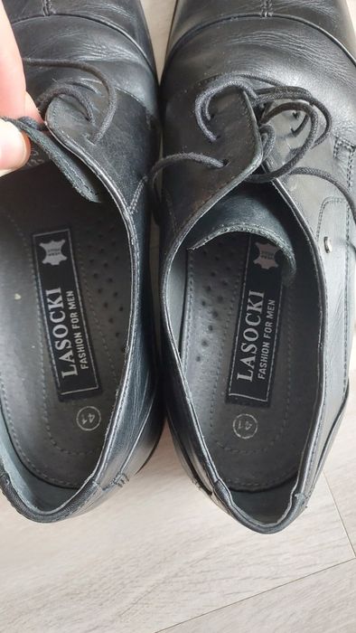 Półbuty eleganckie Lasocki skórzane