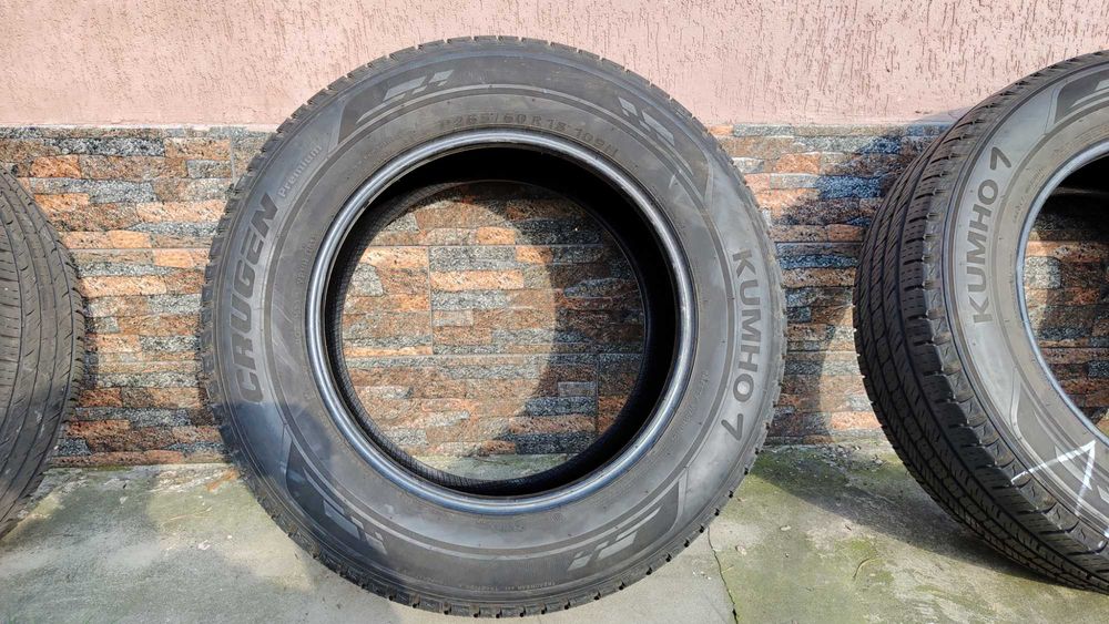 2 шини Kumho Crugen Premium 265/60R18