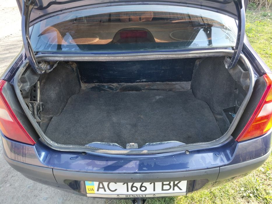 Продам Рено Кліо 2 2004 рік 1.4 бензин