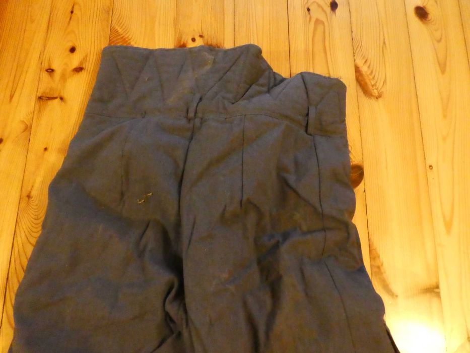 Spodnie robocze bardzo grube rozm. L