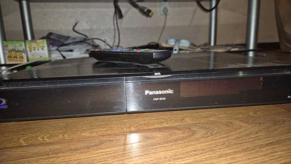 Blu-ray / DVD плеер Panasonic DMP-BD30EE-K (Premium)