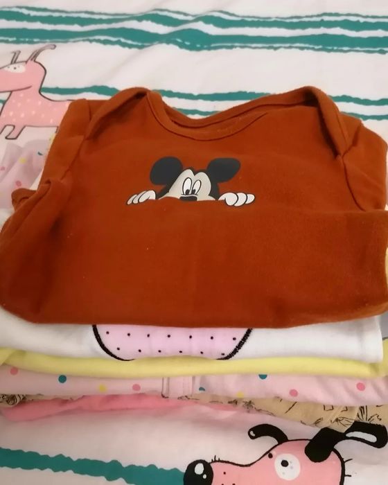 Продам боді з довгими рукавами та ромпер-чоловічки