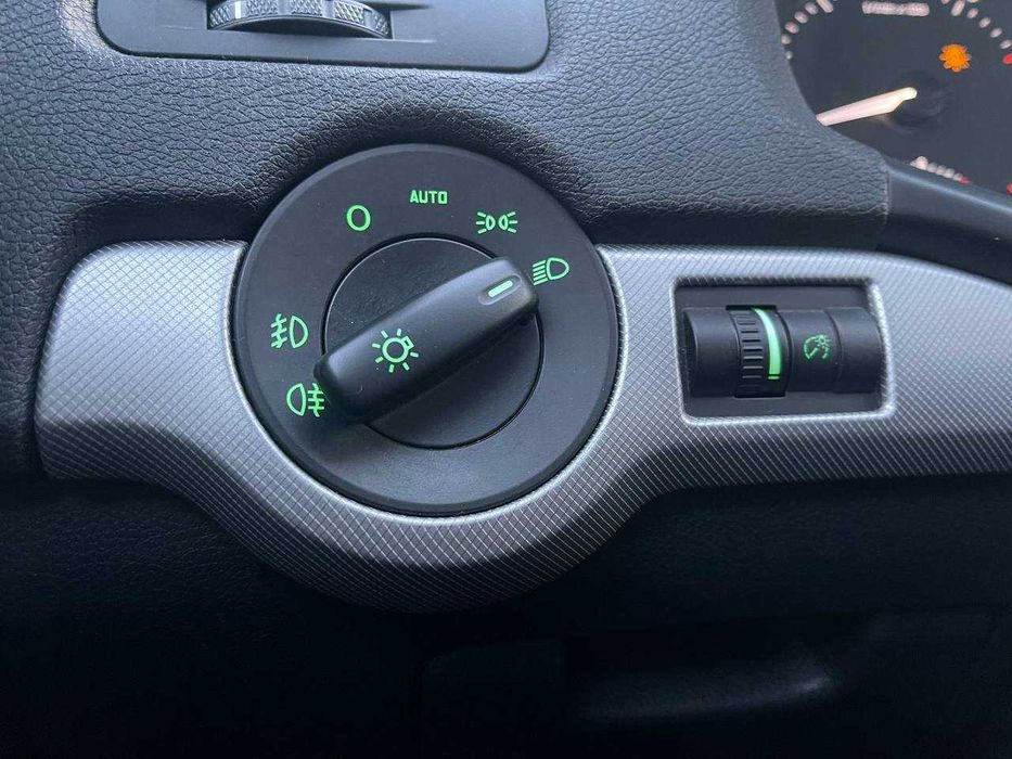 Skoda Octavia A5 Combi 2011 1.8 Бензин АКПП Обмін / кредит / лізинг