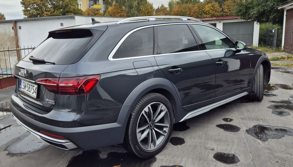 Audi A4 Allroad B9, 2022 rok, 2.0 TDI, 204 km + koła lato oraz zima!