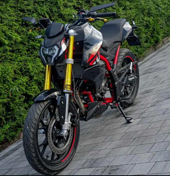 Junak furious 50/80 motorower ( rieju Derbi Gilera aprilla )