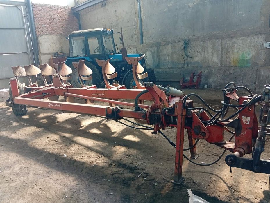 Продам плуг Квернеленд