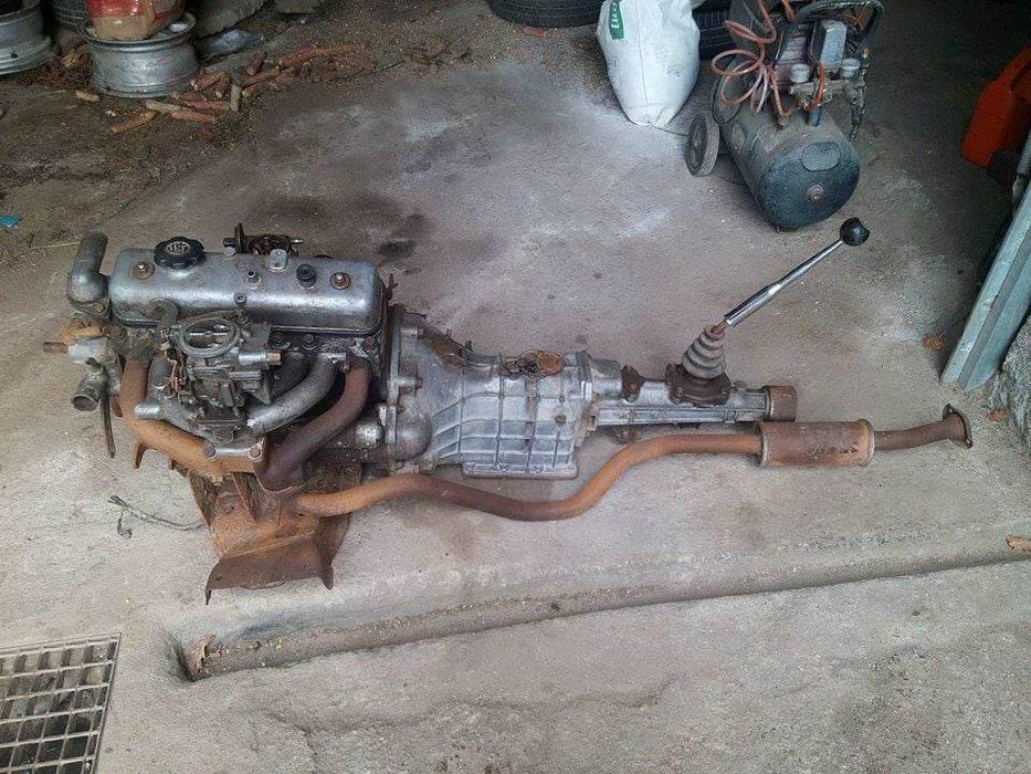 2 Motores 1.2 Toyota Corolla  1974