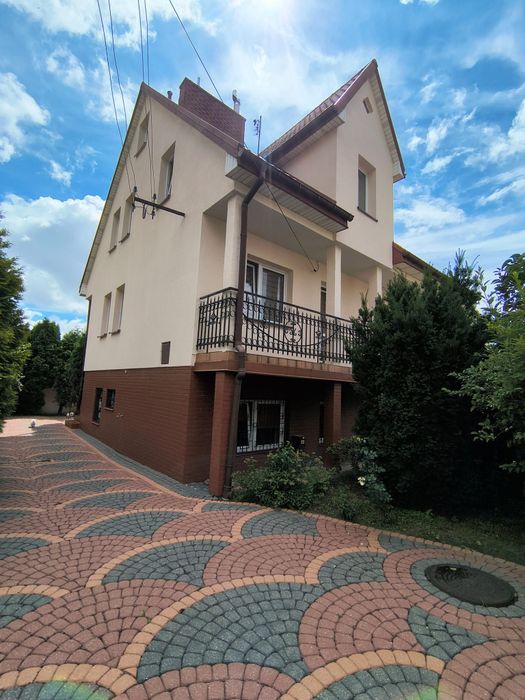Przestronny dom jednorodzinny – Łomża, ul. Kwadratowa