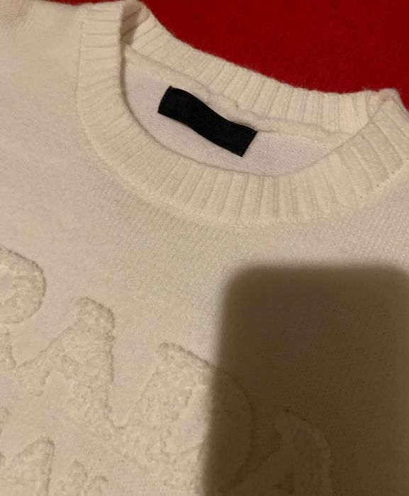 Шикарный свитер кофта Рrada р.S