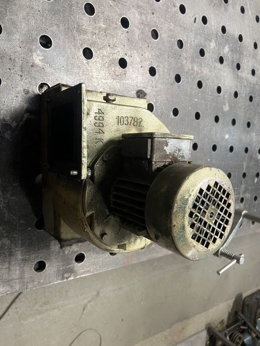 Dmuchawa wentylator nadmuch  piec