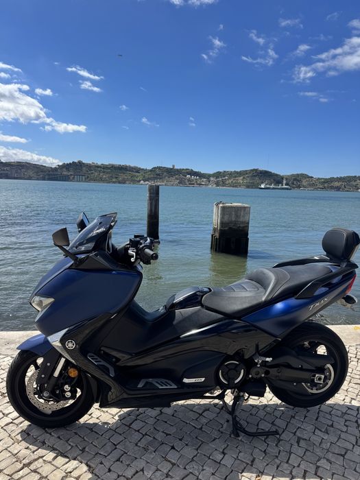 Yamaha TMAX 530 DX 2018 | 17.000 km | Linha Akrapovic | Impecável